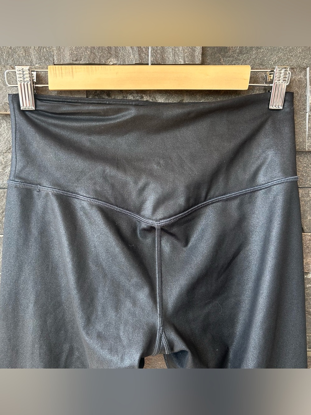 Athleta Elation Shine Leggings in Black - Picture 5 of 6